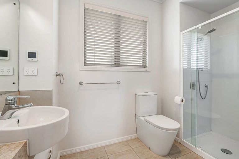 Photo of property in 71 Laurence Street, Manly, Whangaparaoa, 0930