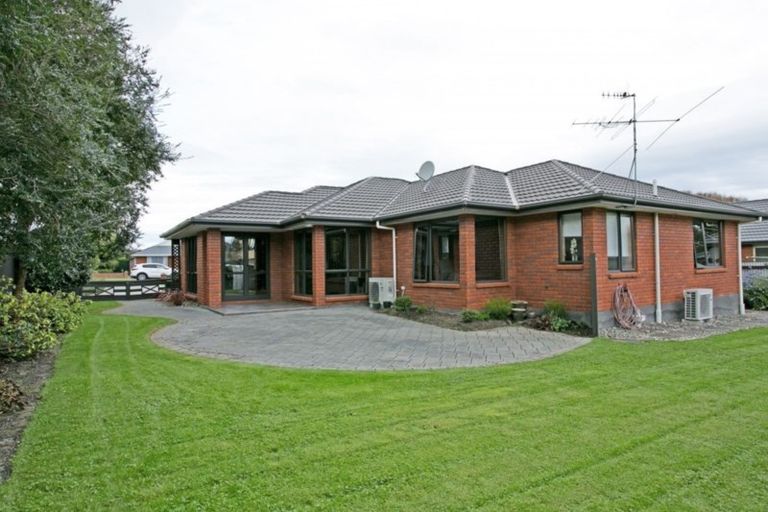 Photo of property in 44 Dublin Street, Windsor, Invercargill, 9810