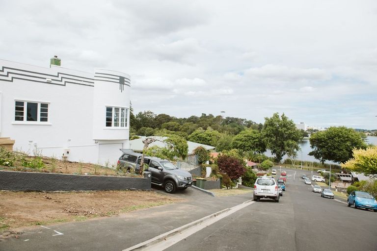 Photo of property in 9 Fowlers Avenue, Frankton, Hamilton, 3204