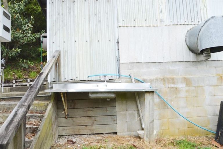 Photo of property in 42 Seaview Road, Paihia, 0200