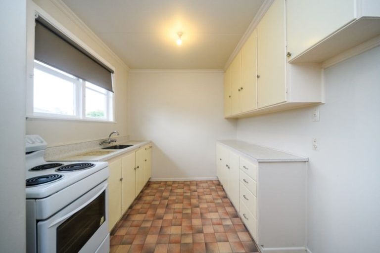 Photo of property in 4/93 Ruahine Street, Roslyn, Palmerston North, 4414