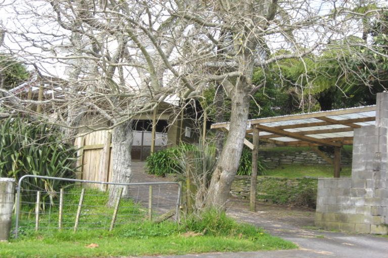 Photo of property in 4 Botany Place, Blagdon, New Plymouth, 4310
