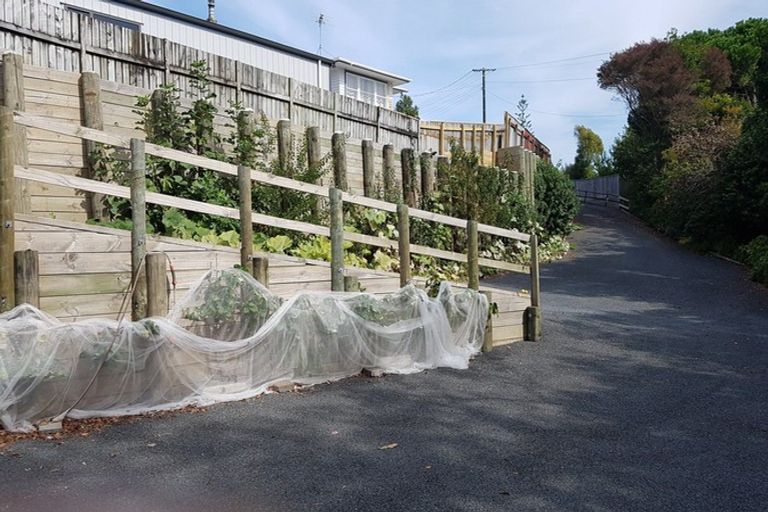 Photo of property in 50b Budleigh Street, Frankleigh Park, New Plymouth, 4310