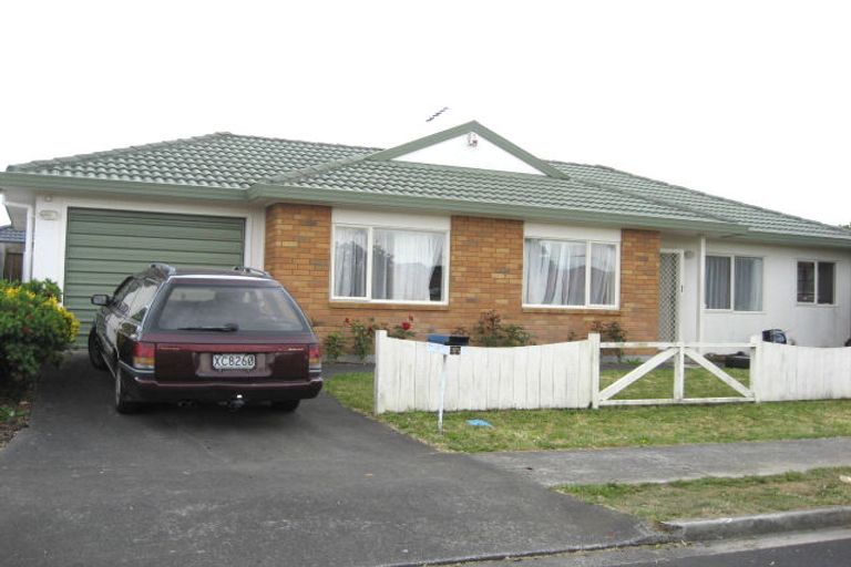 Photo of property in 35 Margarita Rise, Pukekohe, 2120