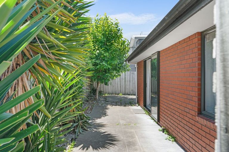 Photo of property in 30a Taramea Place, Addington, Christchurch, 8024
