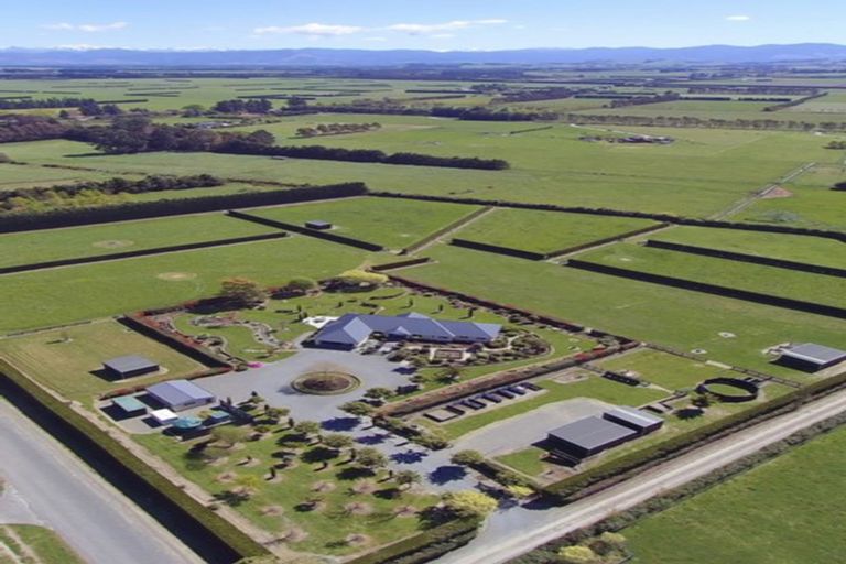 Photo of property in 1412 North Eyre Road, West Eyreton, Rangiora, 7475