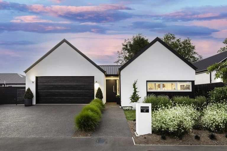 Photo of property in 47 Tulett Park Drive, Casebrook, Christchurch, 8051