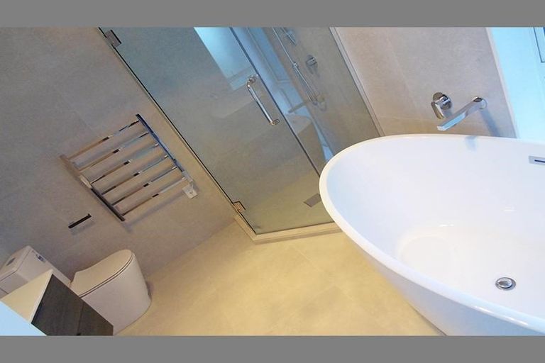 Photo of property in 28 Nephrite Lane, Henderson, Auckland, 0610