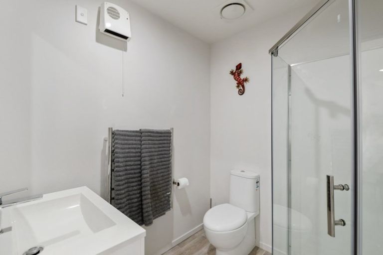 Photo of property in 3 Pinaster Place, Parklands, Christchurch, 8083