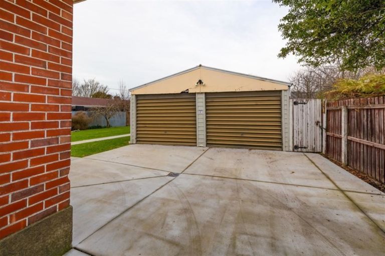 Photo of property in 114 Stanbury Avenue, Somerfield, Christchurch, 8024