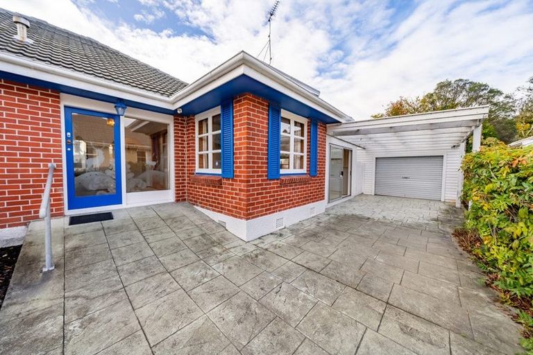 Photo of property in 22 Pempsey Street, Silverstream, Upper Hutt, 5019