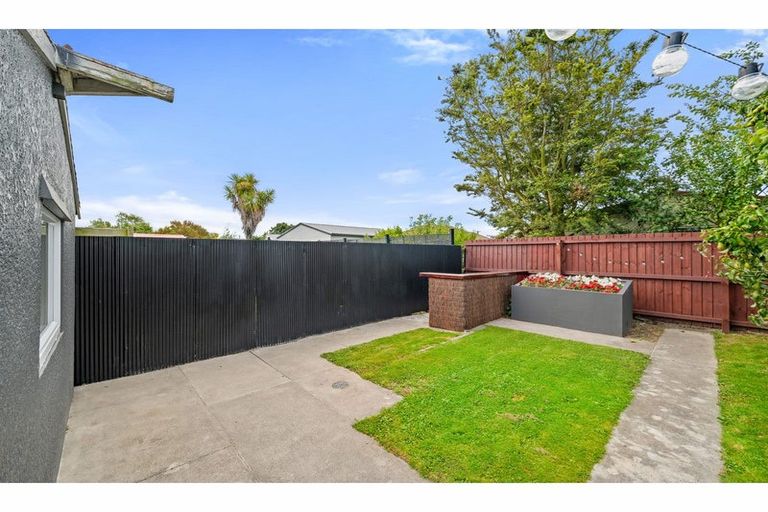 Photo of property in 12 Ethne Street, Mairehau, Christchurch, 8013