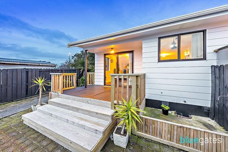 Photo of property in 4a Palmers Road, Clendon Park, Auckland, 2103