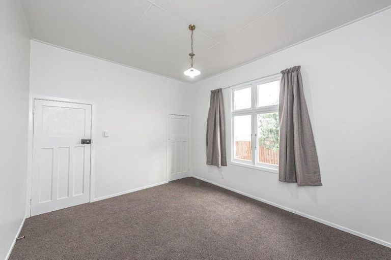 Photo of property in 22 Abbot Street, Gonville, Whanganui, 4501