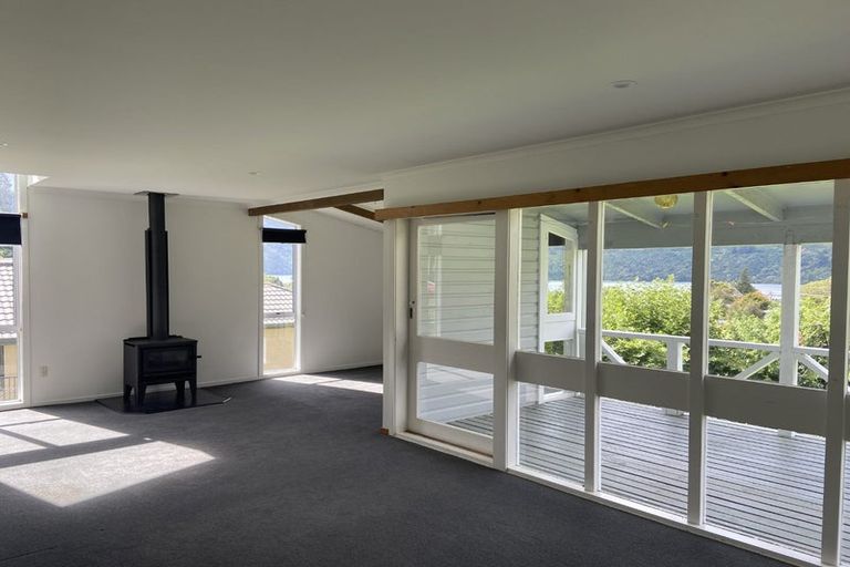 Photo of property in 4a Nicholson Street, Havelock, 7100