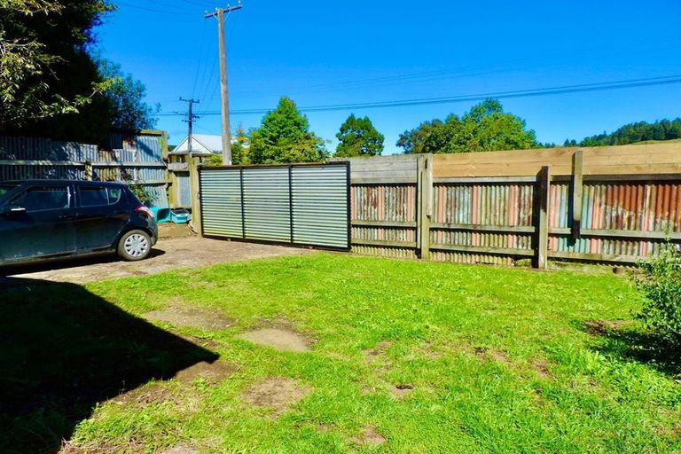 Photo of property in 17 Joseph Street, Pukemiro, Huntly, 3771