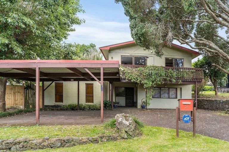Photo of property in 26 Ambury Road, Mangere Bridge, Auckland, 2022