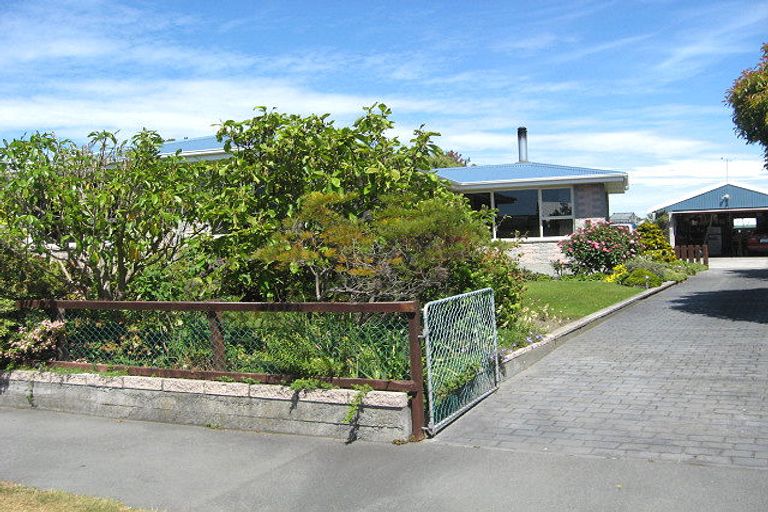 Photo of property in 22 Allstone Place, Burwood, Christchurch, 8083