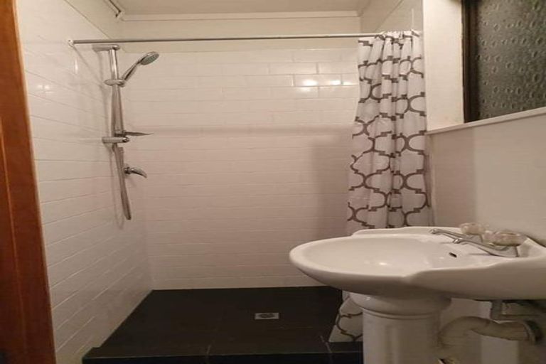 Photo of property in 4/88 Ohauiti Road, Hairini, Tauranga, 3112