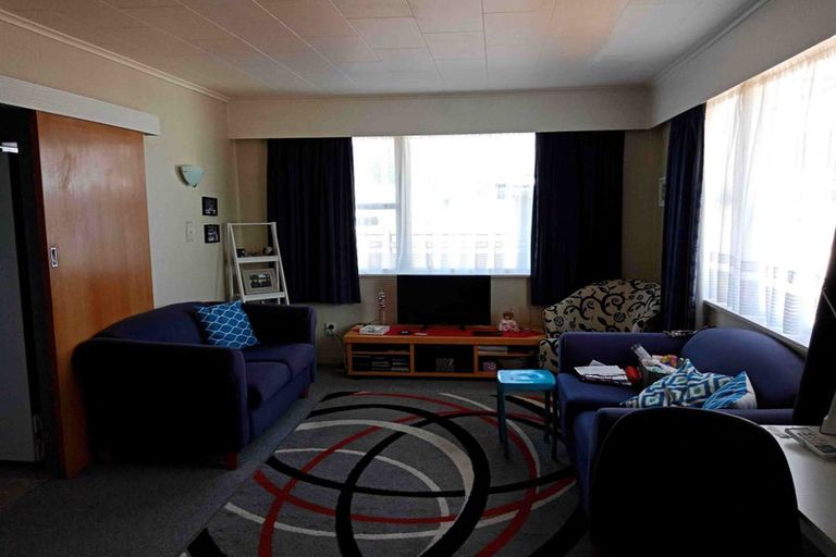 Photo of property in 73 Ararino Street, Trentham, Upper Hutt, 5018