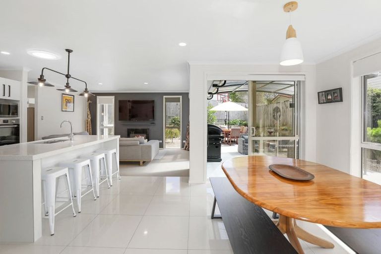 Photo of property in 47 Hamon Place, Pukehangi, Rotorua, 3015