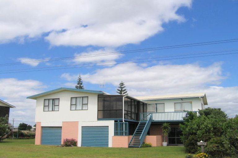 Photo of property in 88 Broadway Road, Waihi Beach, 3611