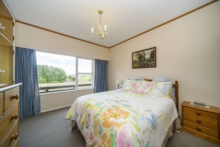 Photo of property in 78 Managhs Road, Halcombe, Feilding, 4775