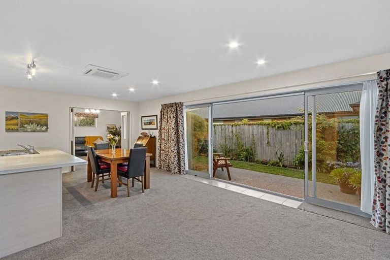 Photo of property in 17 Parklea Avenue, Halswell, Christchurch, 8025
