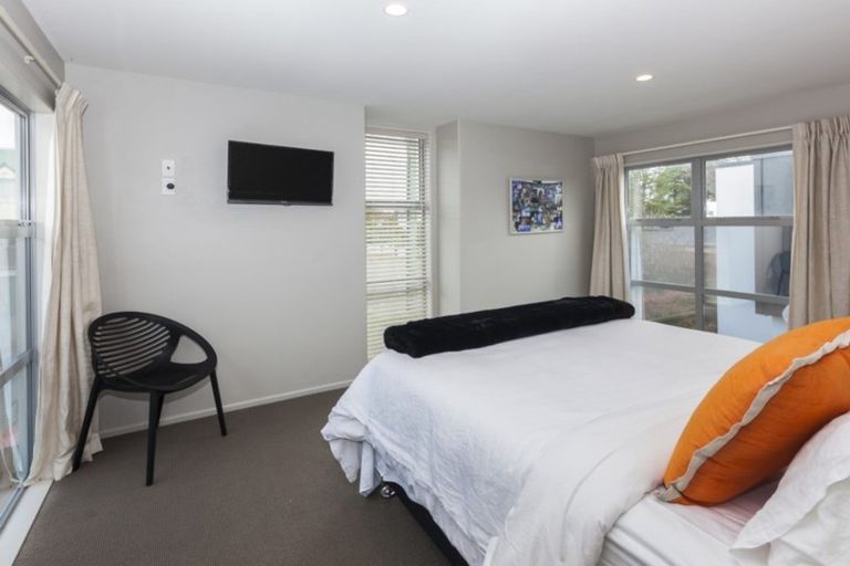 Photo of property in 38 Rhodes Street, Merivale, Christchurch, 8014