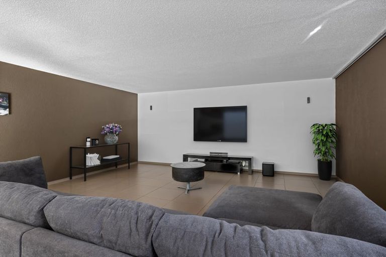 Photo of property in 60 Lenzen Road, Puhoi, Warkworth, 0994