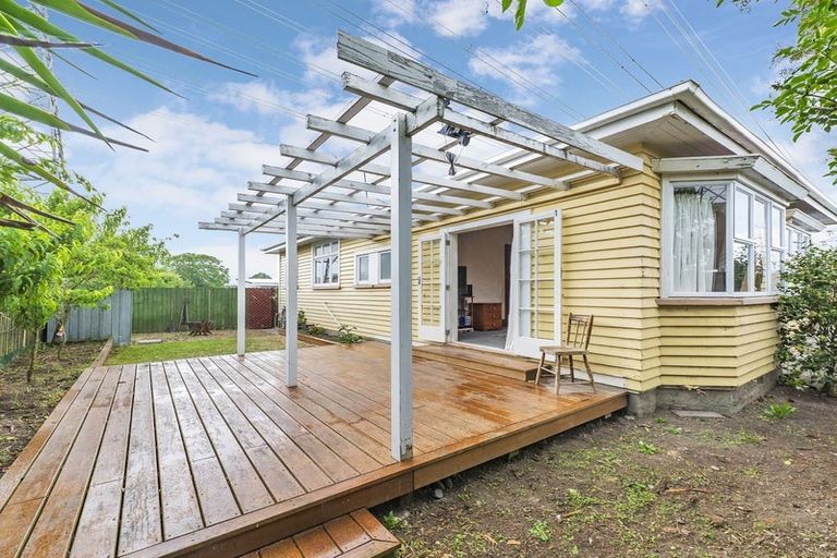 Photo of property in 2/38 Roberts Road, Hei Hei, Christchurch, 8042