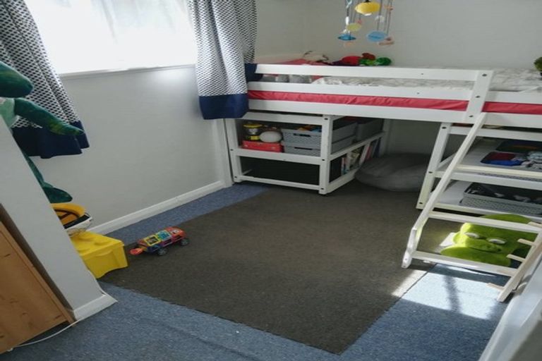 Photo of property in 19 Willis Street, Bader, Hamilton, 3206