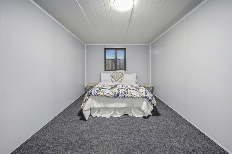 Photo of property in 17 Lane Road, Weymouth, Auckland, 2103
