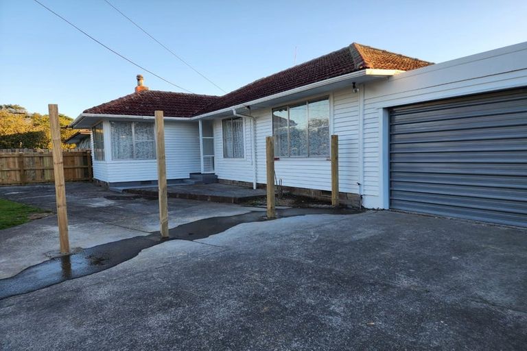 Photo of property in 15 Blampied Road, Otara, Auckland, 2023