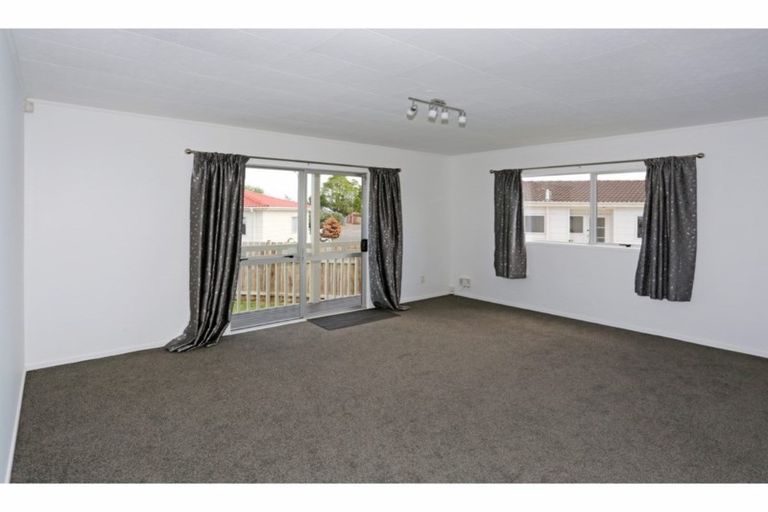 Photo of property in 11 Ariki Place, Red Hill, Papakura, 2110