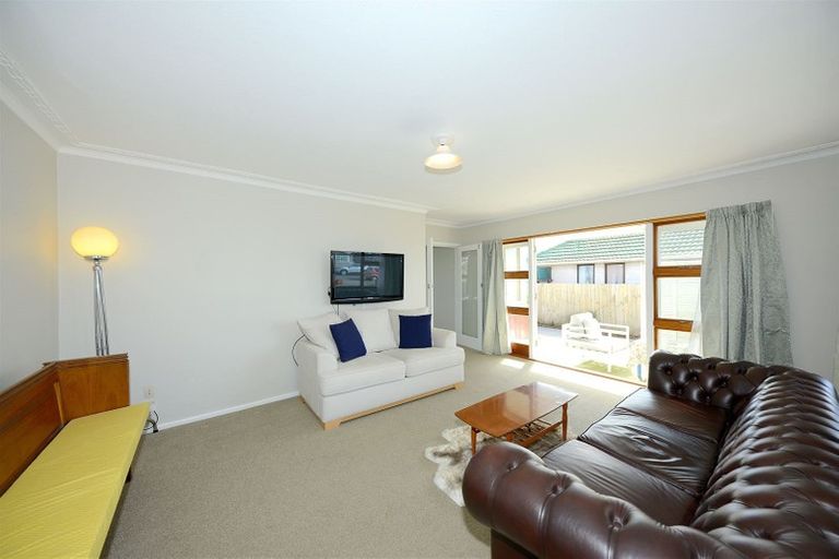 Photo of property in 9 Penwood Street, Russley, Christchurch, 8042
