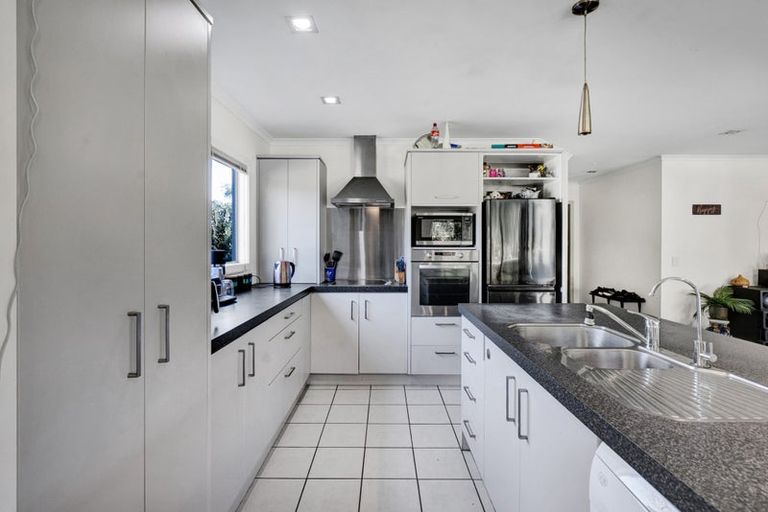 Photo of property in 30 Penrod Drive, Bell Block, New Plymouth, 4312