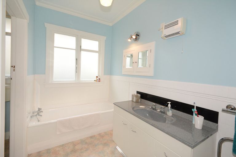 Photo of property in 5 Cranston Street, Andersons Bay, Dunedin, 9013