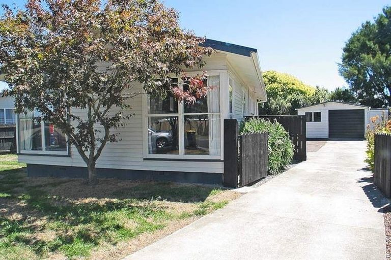 Photo of property in 19 President Avenue, Papakura, 2110