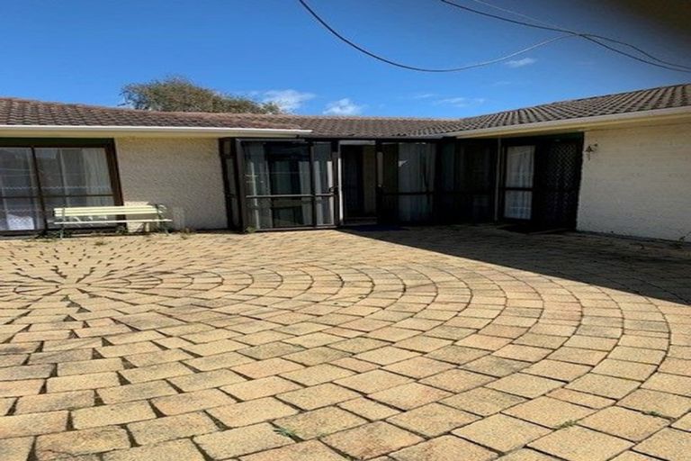 Photo of property in 104 Rimu Road, Raumati Beach, Paraparaumu, 5032