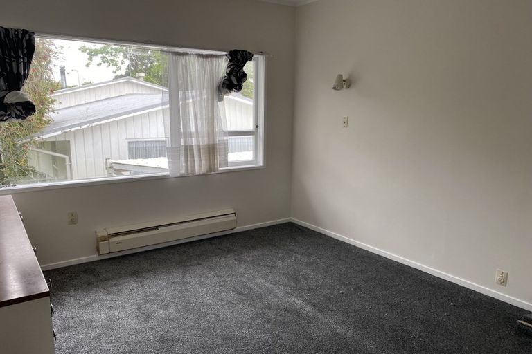 Photo of property in 6 Eban Avenue, Hillcrest, Auckland, 0627