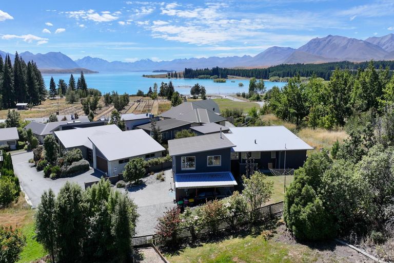 Photo of property in 26 Hamilton Drive, Lake Tekapo, 7999