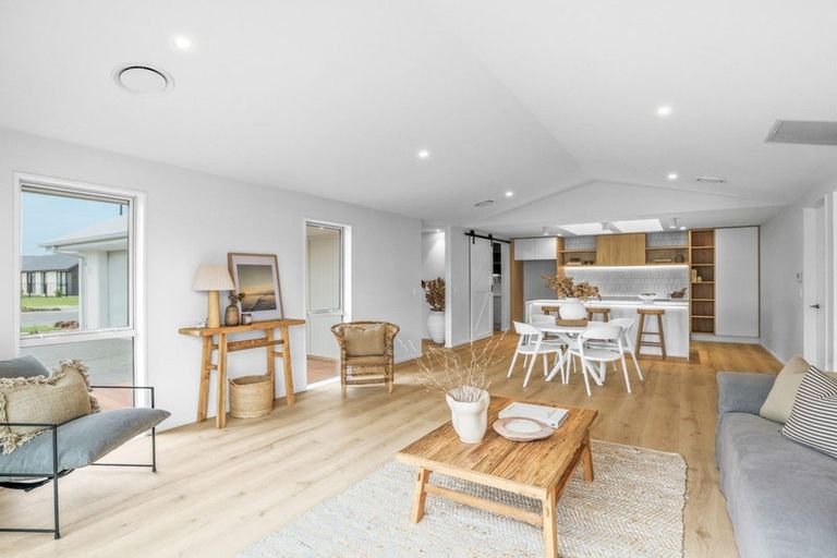 Photo of property in 5 Mills Road, Marshland, Christchurch, 8051