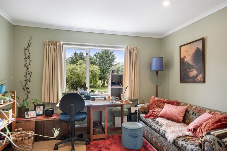 Photo of property in 965 Koputaroa Road, Koputaroa, Levin, 5575