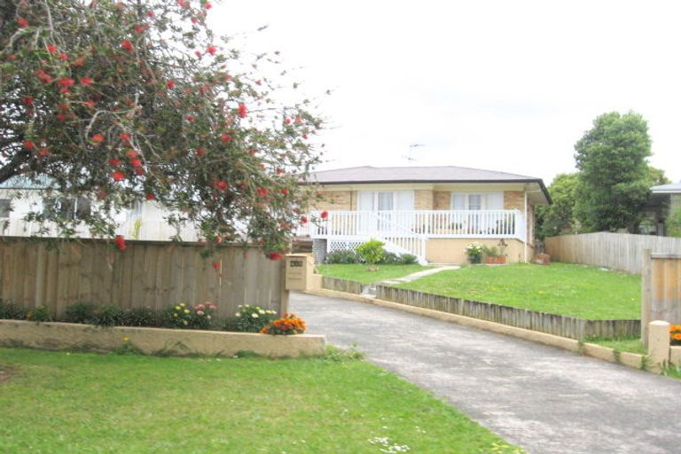 Photo of property in 1/415 Great South Road, Opaheke, Papakura, 2113
