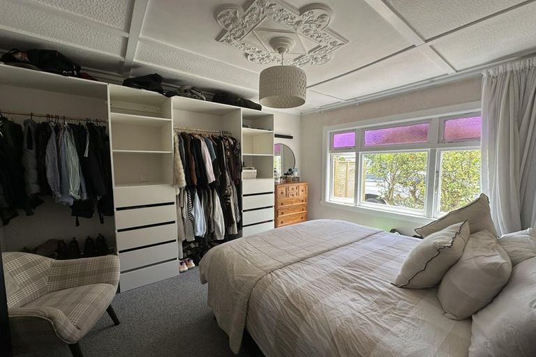 Photo of property in 23 Brightwater Terrace, Terrace End, Palmerston North, 4410