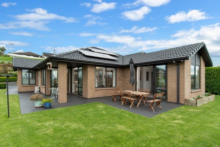 Photo of property in 7 Haden Place, Omokoroa, 3114