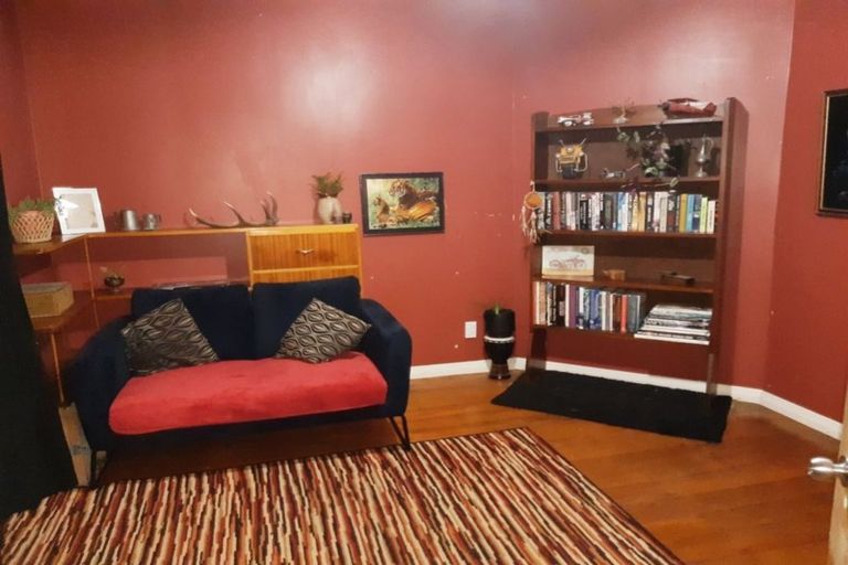 Photo of property in 11 Henderson Street, Mornington, Dunedin, 9011