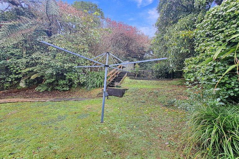 Photo of property in 14 Montgomery Avenue, Karori, Wellington, 6012