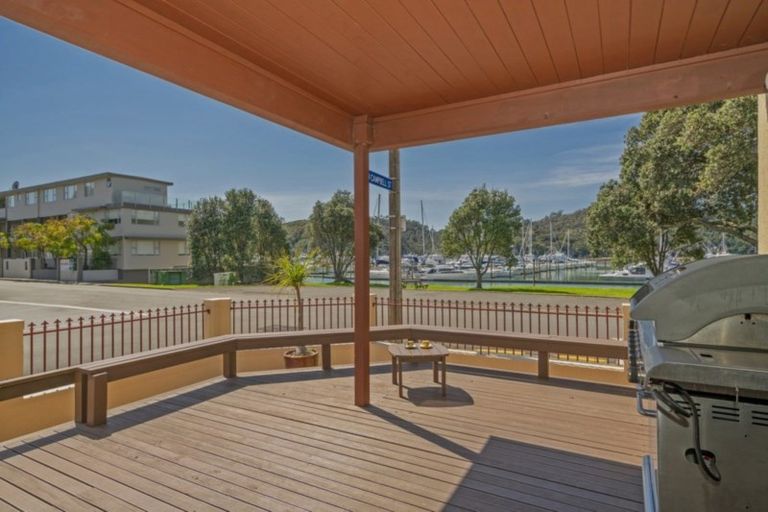 Photo of property in 8 Victoria Street, Whitianga, 3510